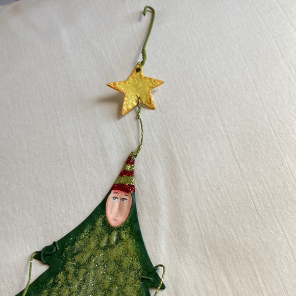 Metal Christmas ornament. - Picture 2 of 5